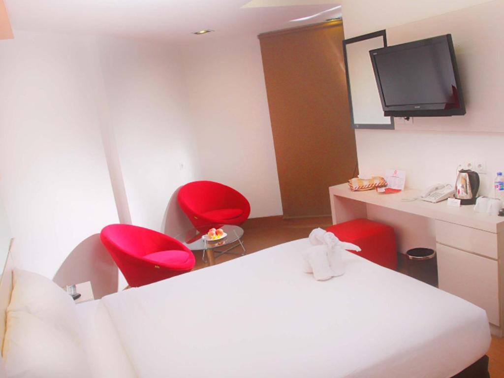 Dragon Inn Kendari Kamer foto